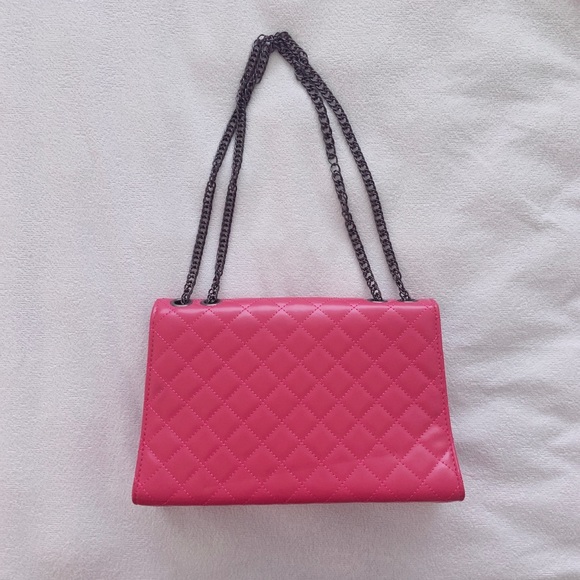 Flap top shoulder bag - Picture 3 of 16